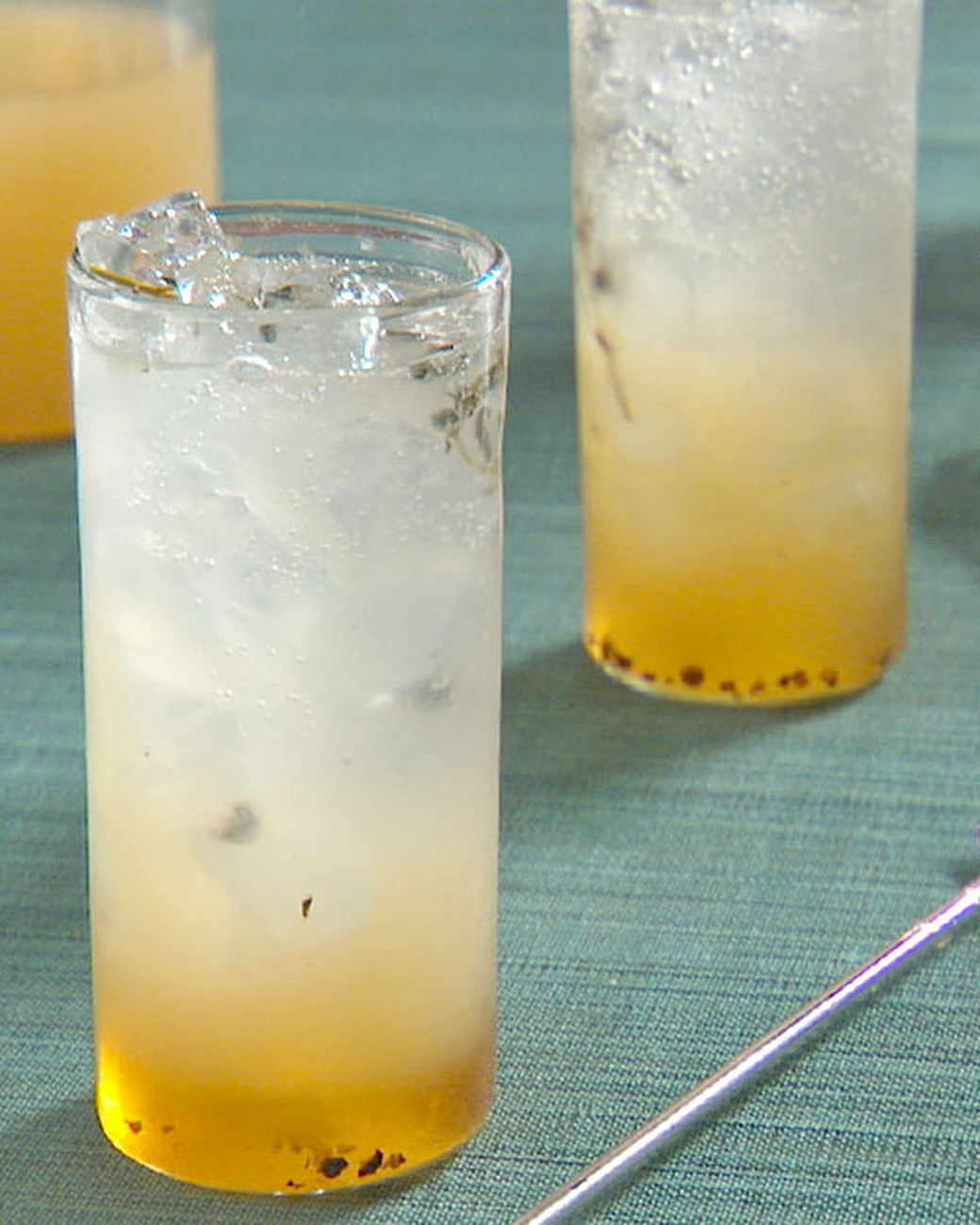 Mad Hungry Recipe: Grapefruit-Thyme Cocktail