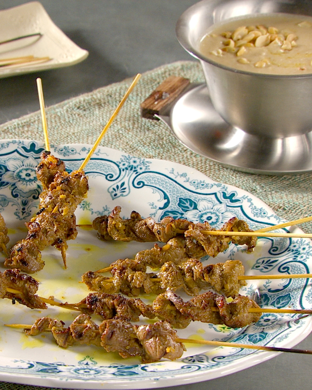 Mad Hungry Recipe: Beef Satay with Thai Peanut Sauce