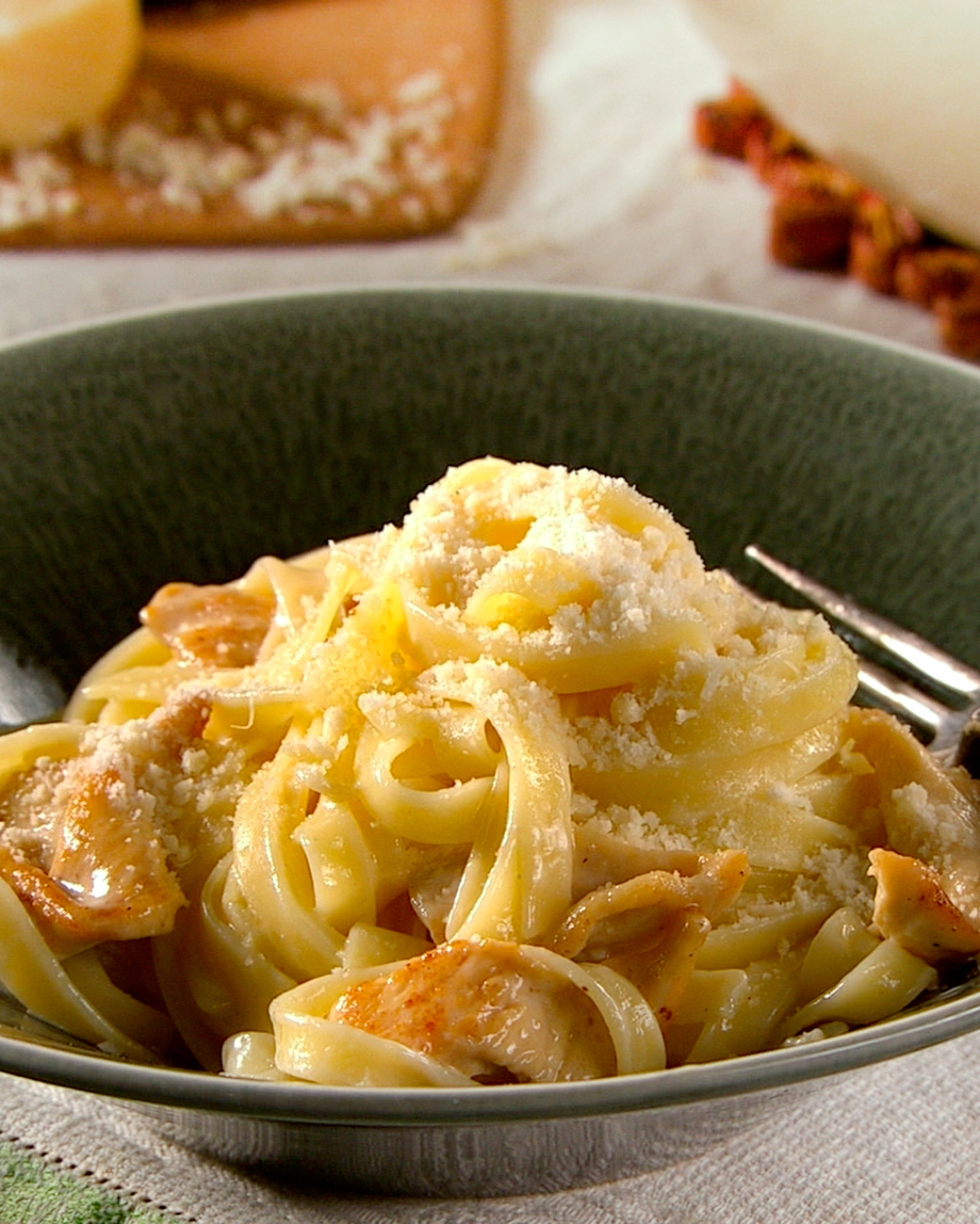 Mad Hungry Recipe: Chicken Alfredo with Fettuccine
