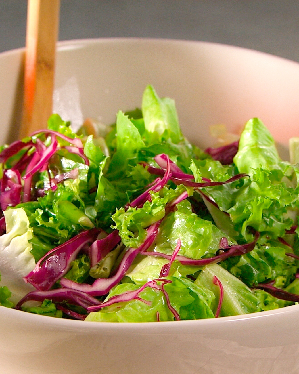 Mad Hungry Recipe: Chicory, Red Cabbage, and Escarole Salad