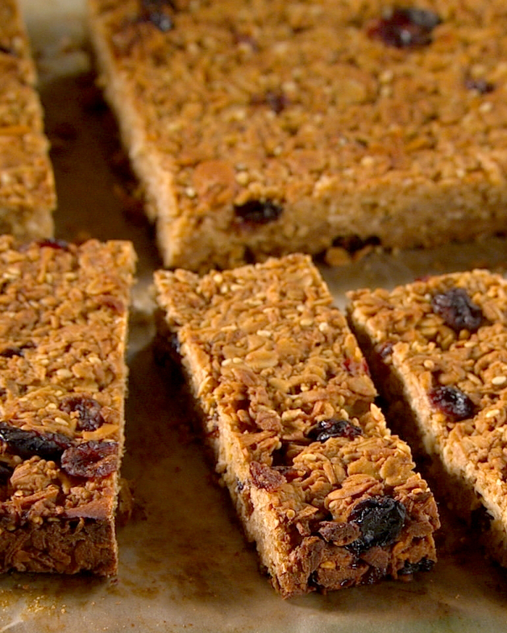 Mad Hungry Recipe: Good-for-You Granola Bars