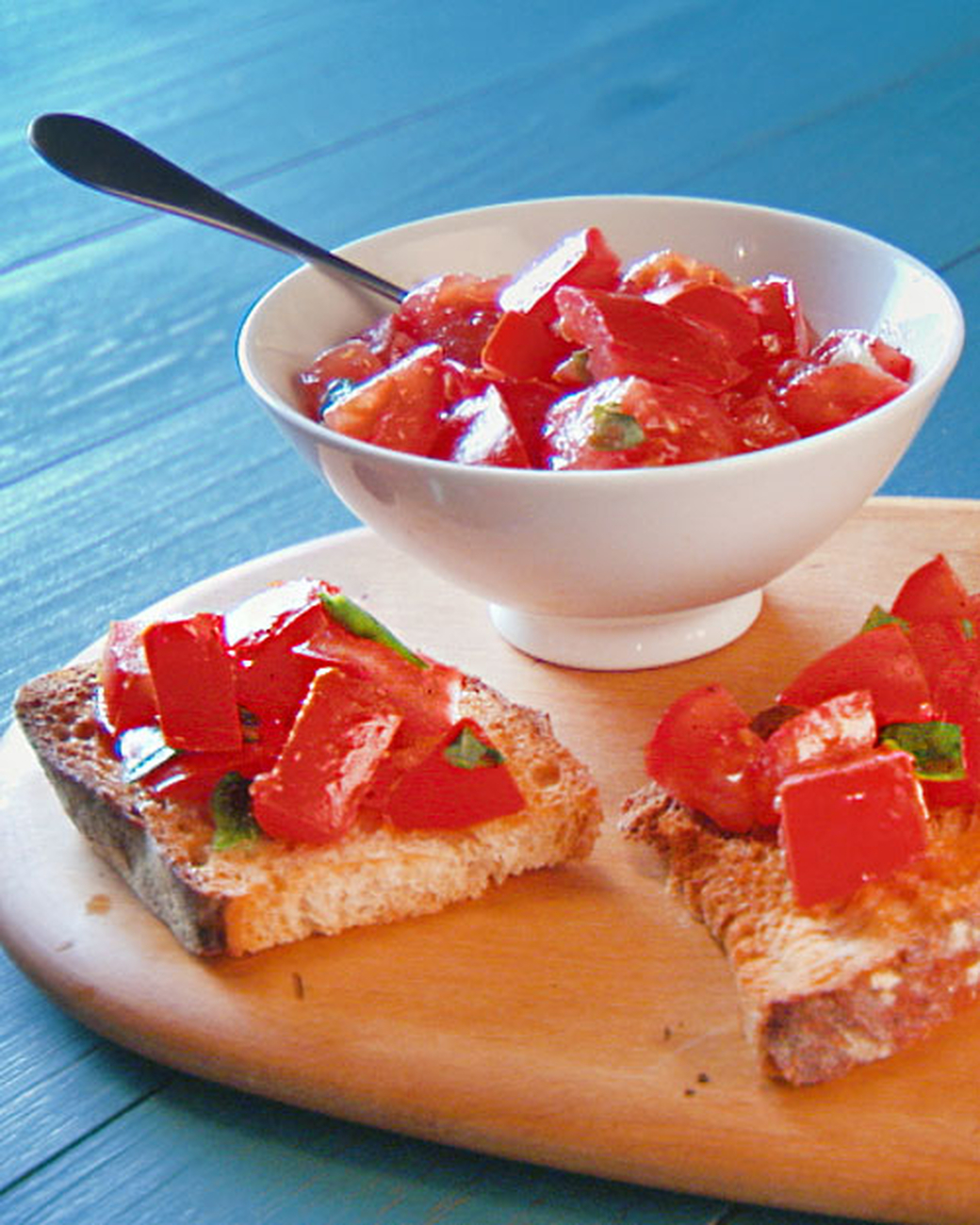 Mad Hungry Recipe: Bruschetta Pomodoro