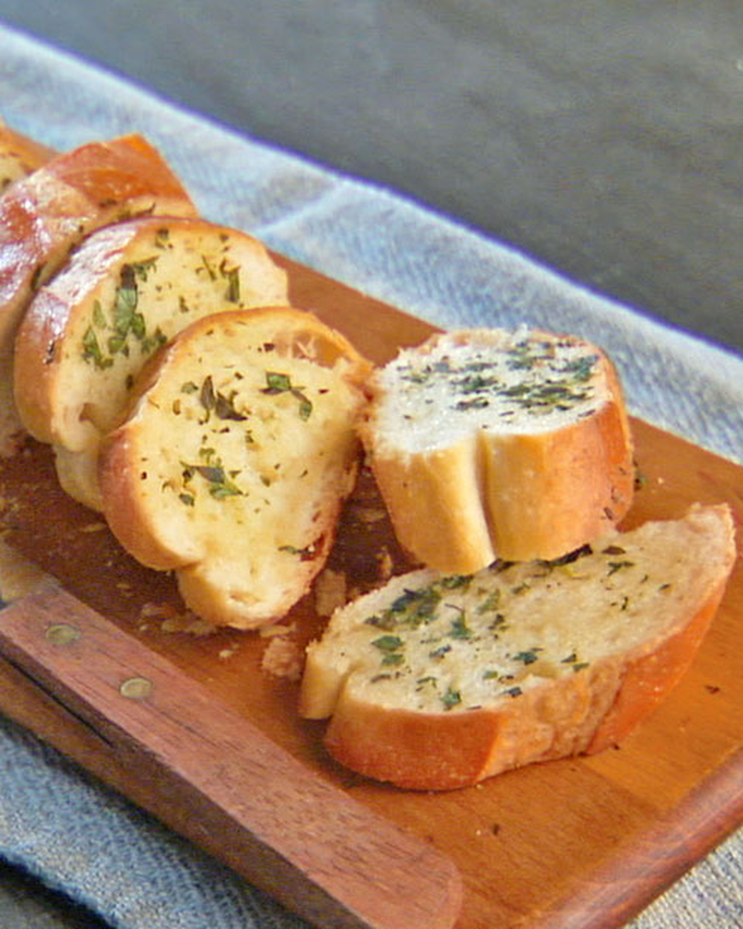 Mad Hungry Recipe: Bread with Herb Butter
