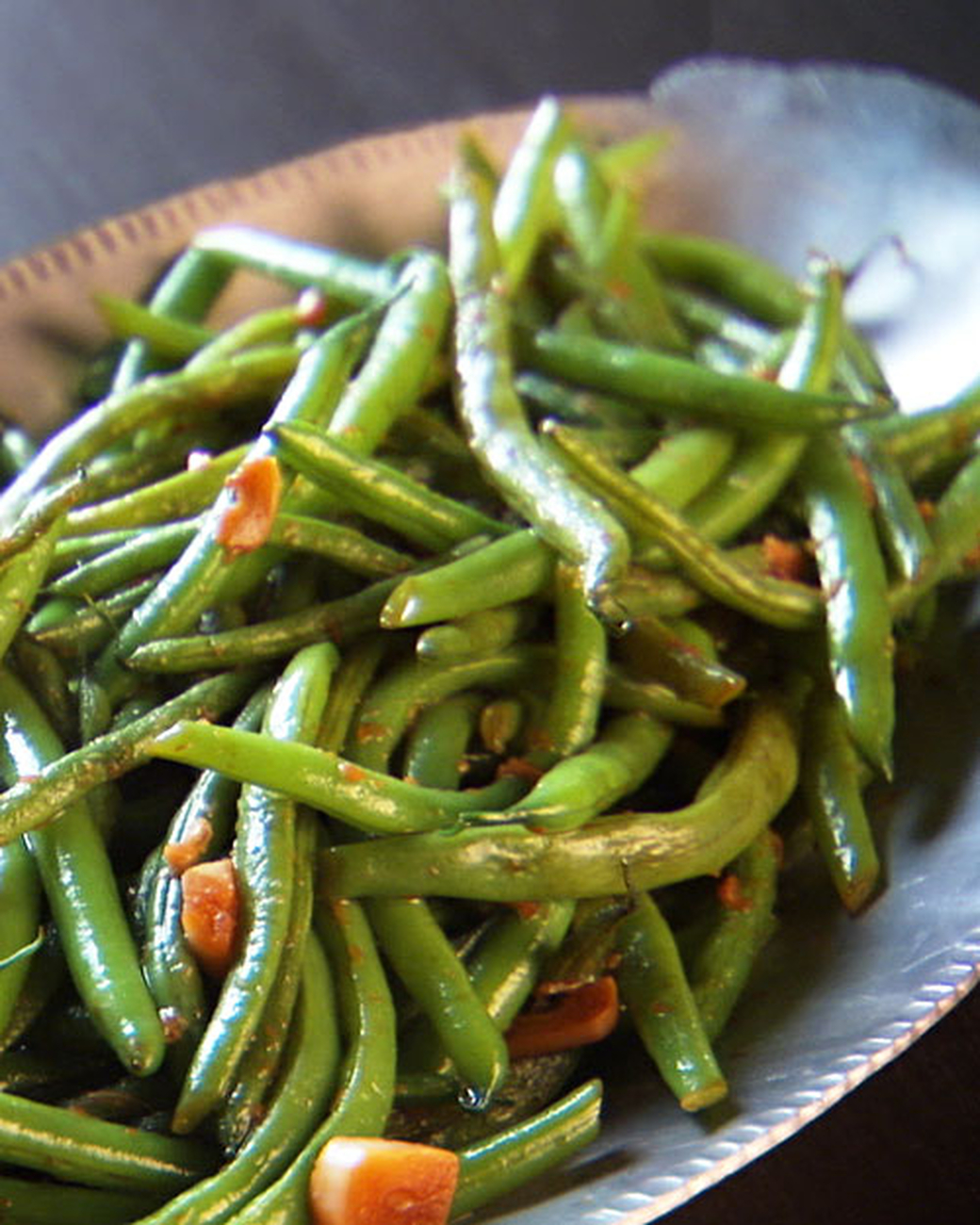 Mad Hungry Recipe: Ginger Garlic Glazed Green Beans