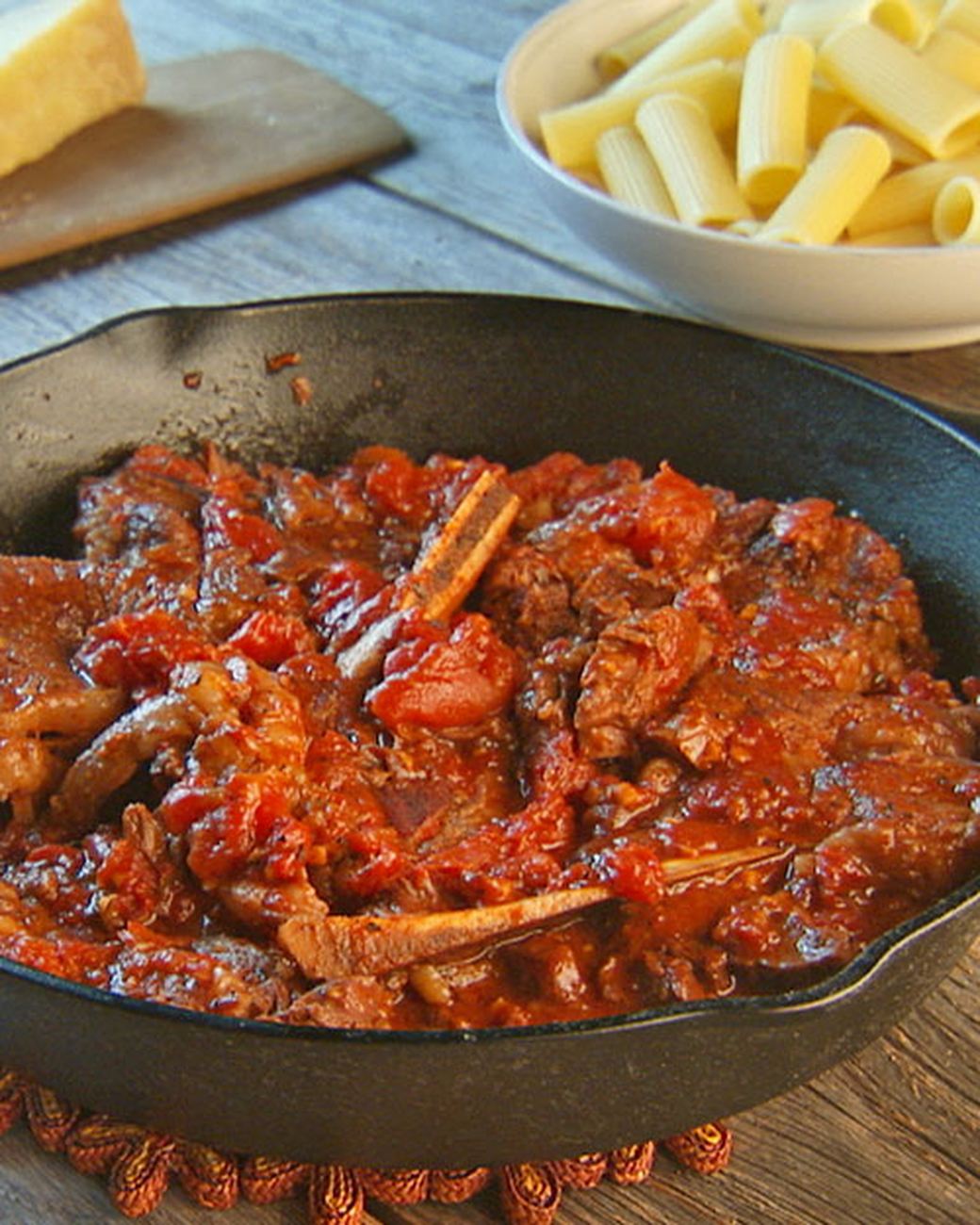 Mad Hungry Recipe: Steak Pizzaiola