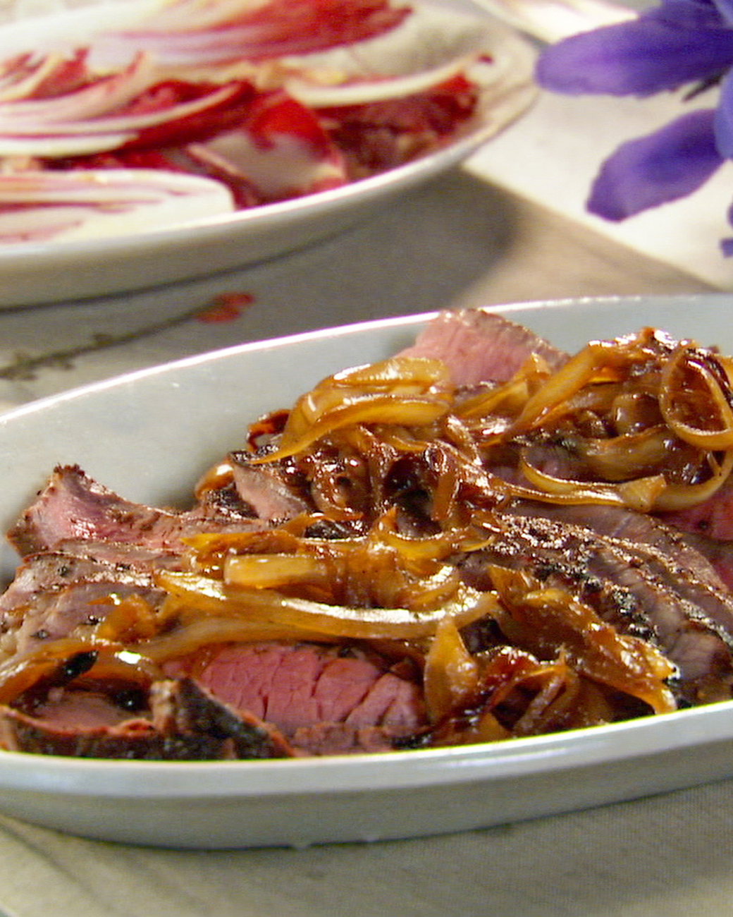 Mad Hungry Recipe: Broiled Black Pepper Sirloin Steak