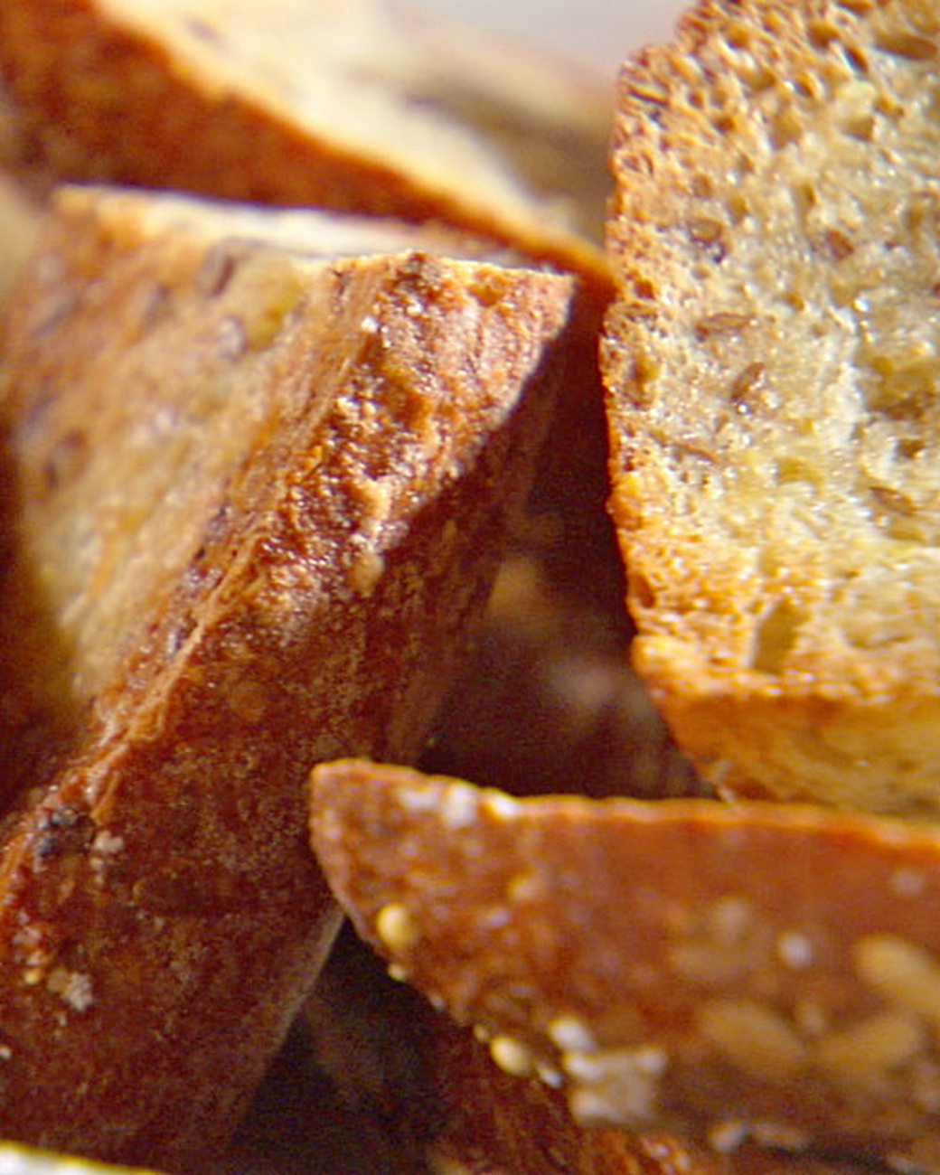 Mad Hungry Recipe: Olive Oil Garlic Crostini