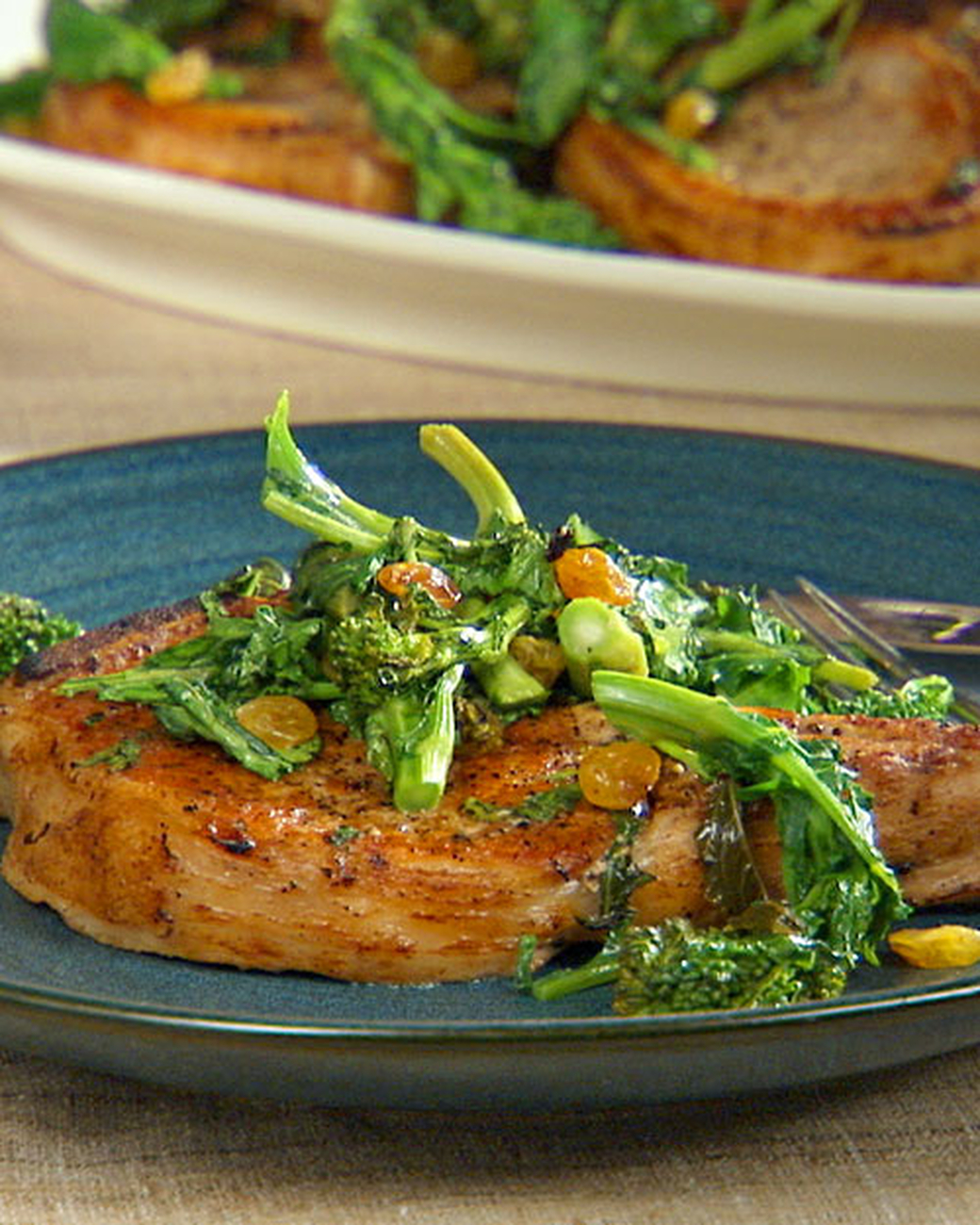 Mad Hungry Recipe: Meal-in-One Cast Iron Pork Chops