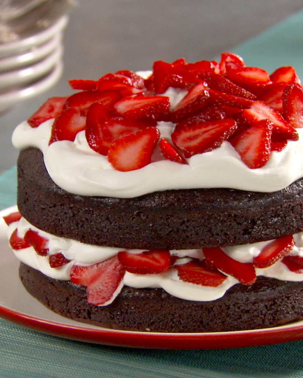 Mad Hungry Recipe: Chocolate Cake with Whipped Cream and Berries