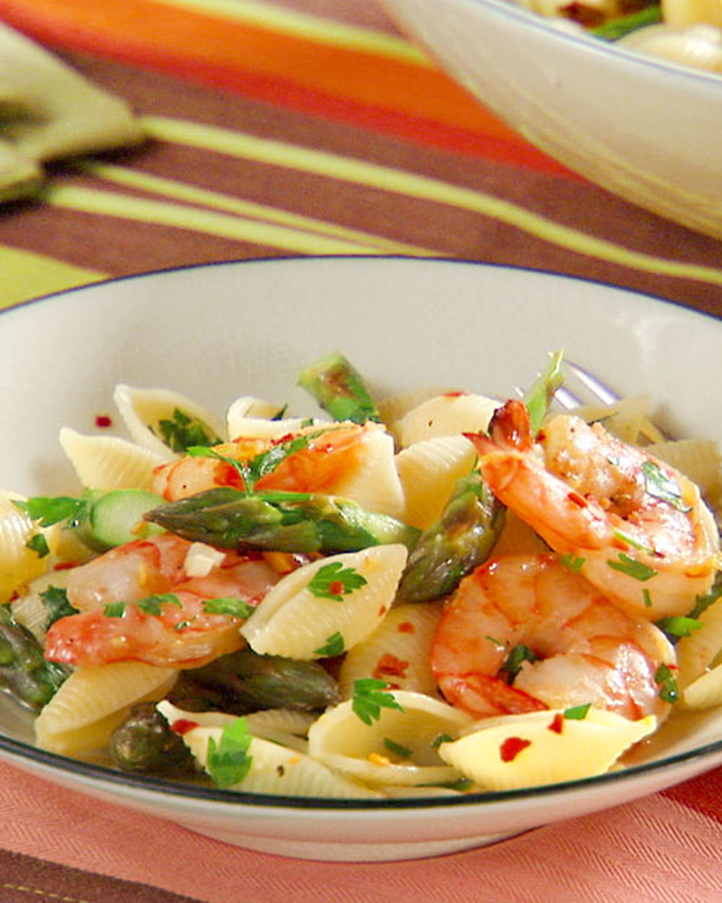 Mad Hungry Recipe: Shrimp Scampi with Asparagus
