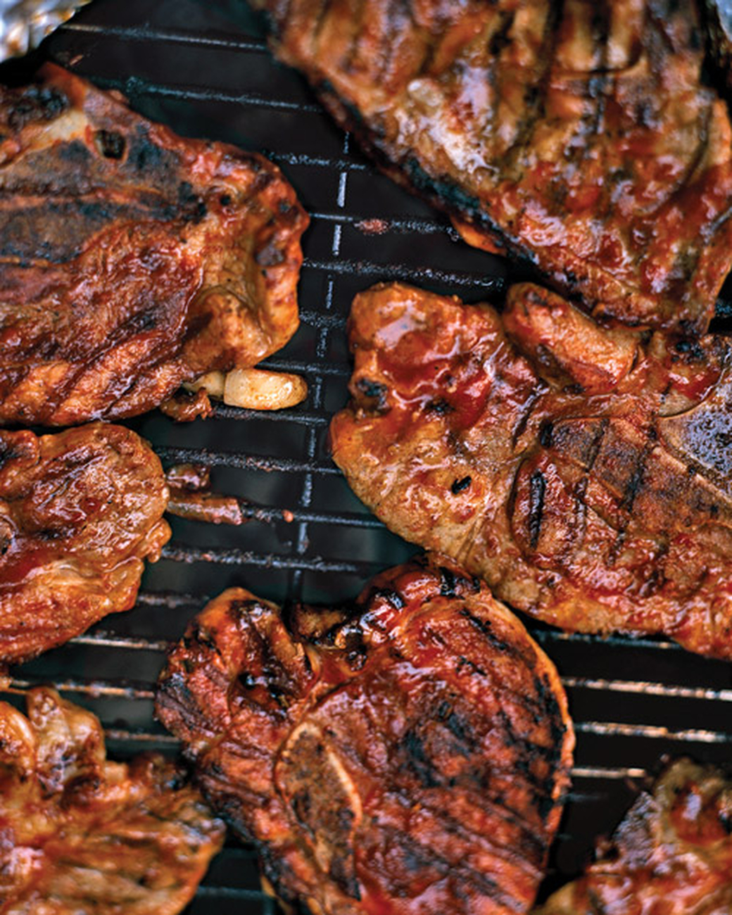Mad Hungry Recipe: Barbecued Pork-Shoulder Chops